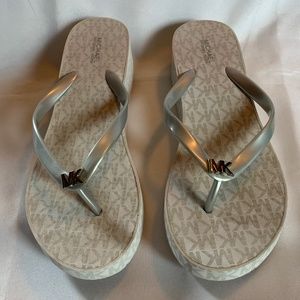 Michael by Michael Kors Silver, Gray and White Flip Flops!